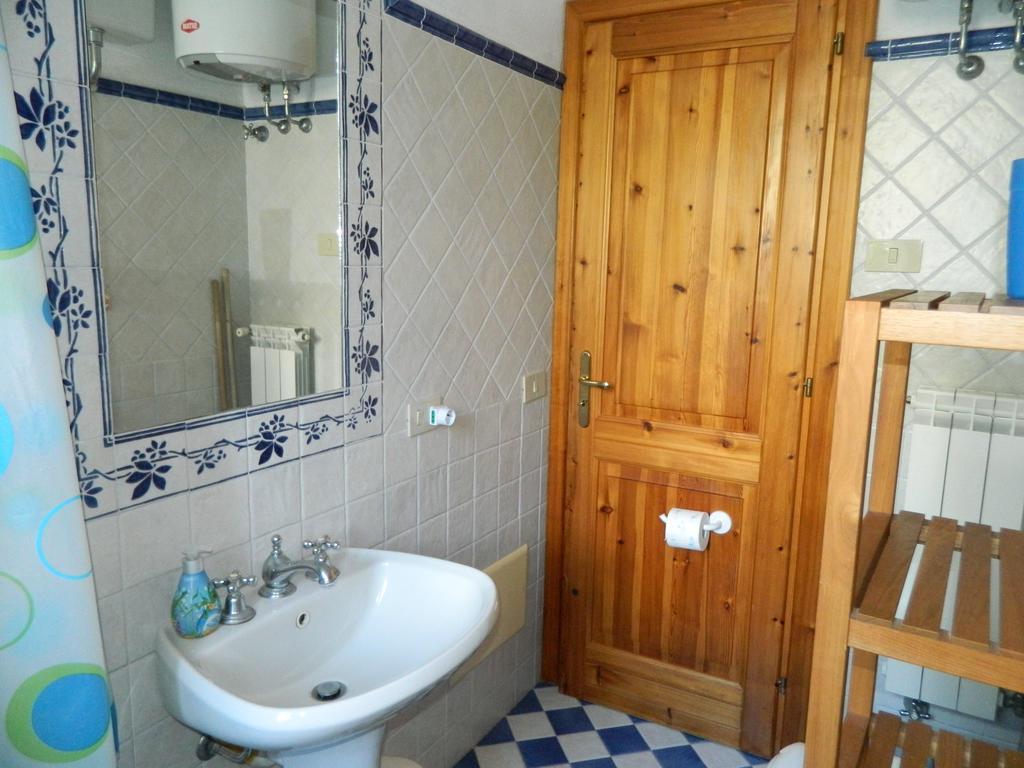 Apartamento Casa Ischia Forio di Ischia Habitación foto